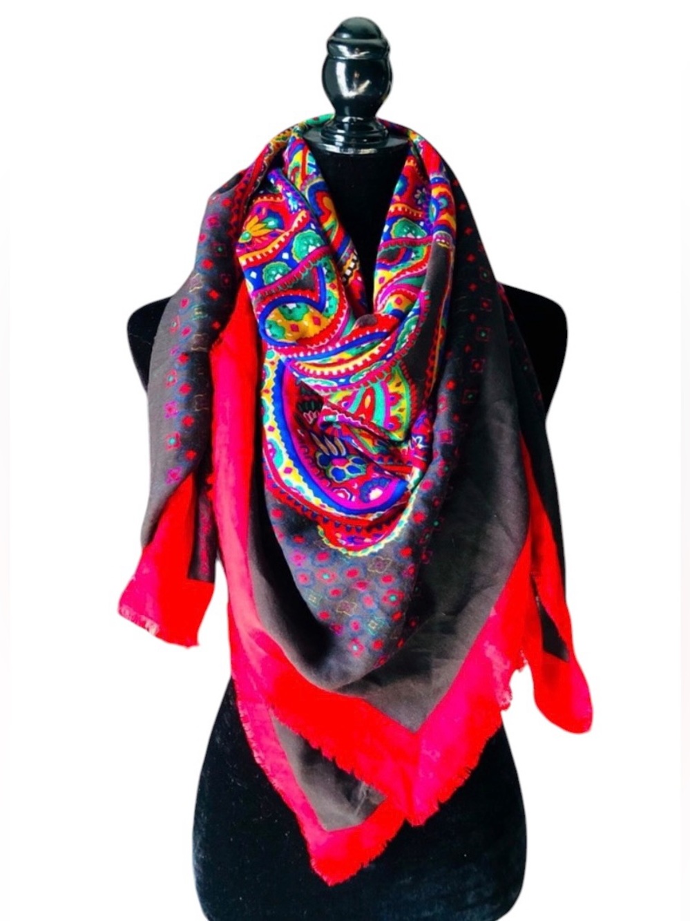 AWFH ❤️ Paisley Scarf